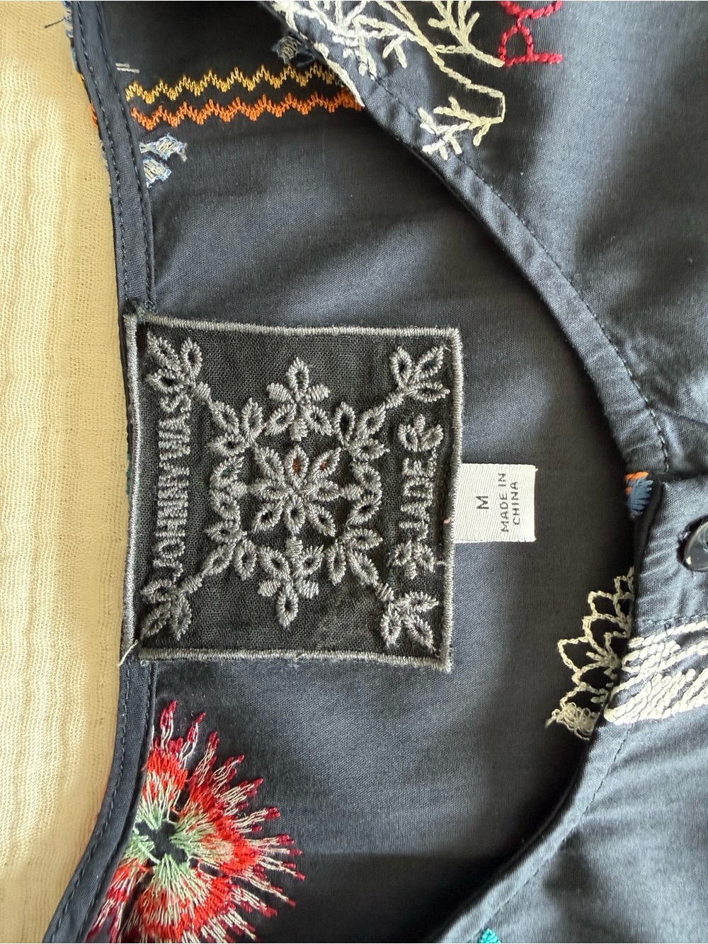 Johnny Was Louanne Blue Embroidered Button Down Shirt Size Medium EUC - Picture 3 of 11
